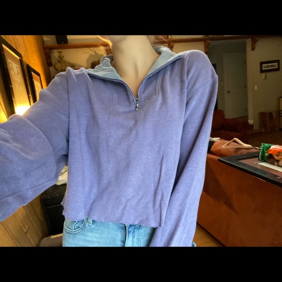 Purple cropped half zip - Picture 3 of 4